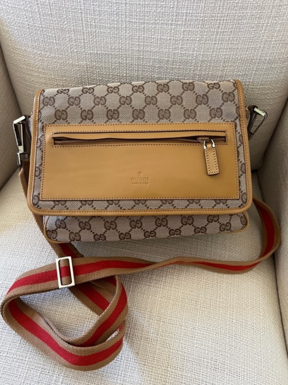 Gucci Brown GG Canvas Messenger Bag with Tan Leather Trim and Red Stripe Strap